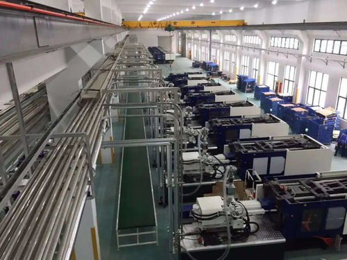 統(tǒng)益機械 專注塑料周邊機械的研發(fā)、生產(chǎn)與銷售